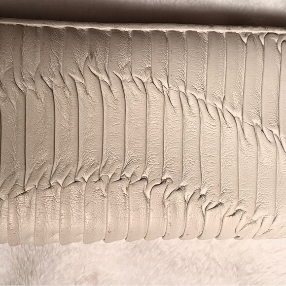 LOW START COACH Madison Sophia pleated leather satchel purse & wallet set - Picture 9 of 13